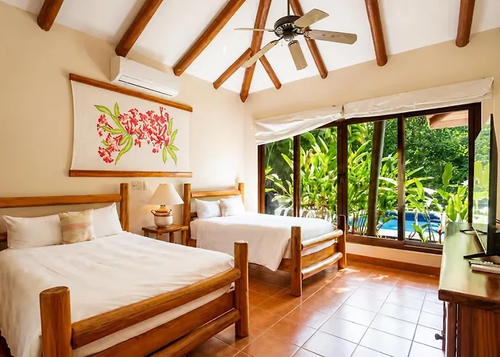 Acacia Villa